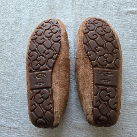 UGG Mocassin Shoes Womens 8 US Mandie Kiltie Chestnut Suede Shearling Slipper - Picture 10 of 11